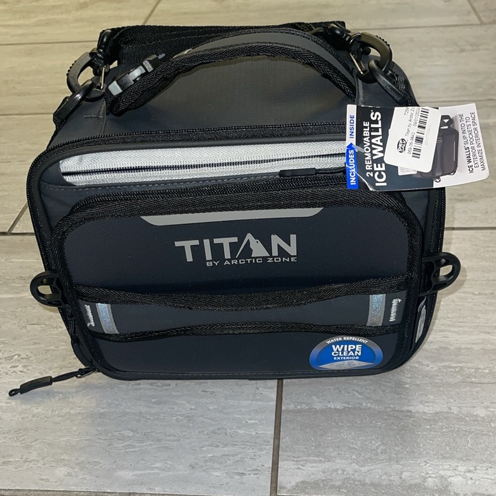 Titan by Arctic Zoneb lunch box - Picture 5 of 6